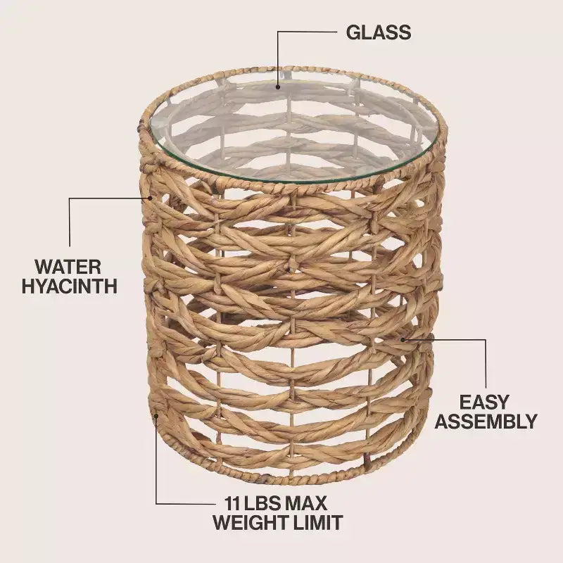 Table d'appoint ronde bohème côtière en jacinthe d'eau tissée à la main de 16 po