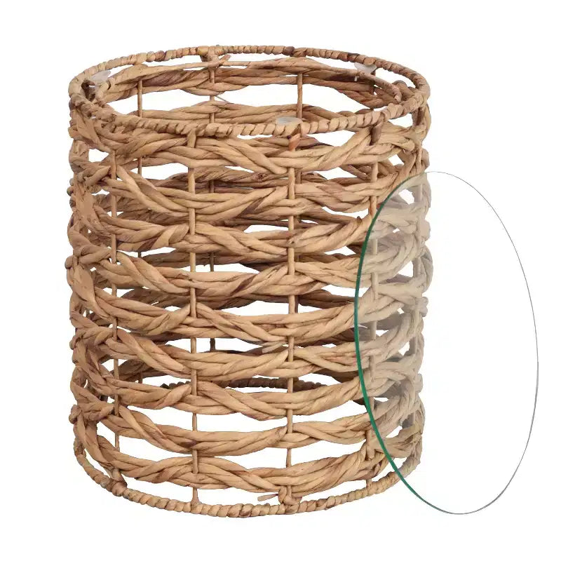 Table d'appoint ronde bohème côtière en jacinthe d'eau tissée à la main de 16 po